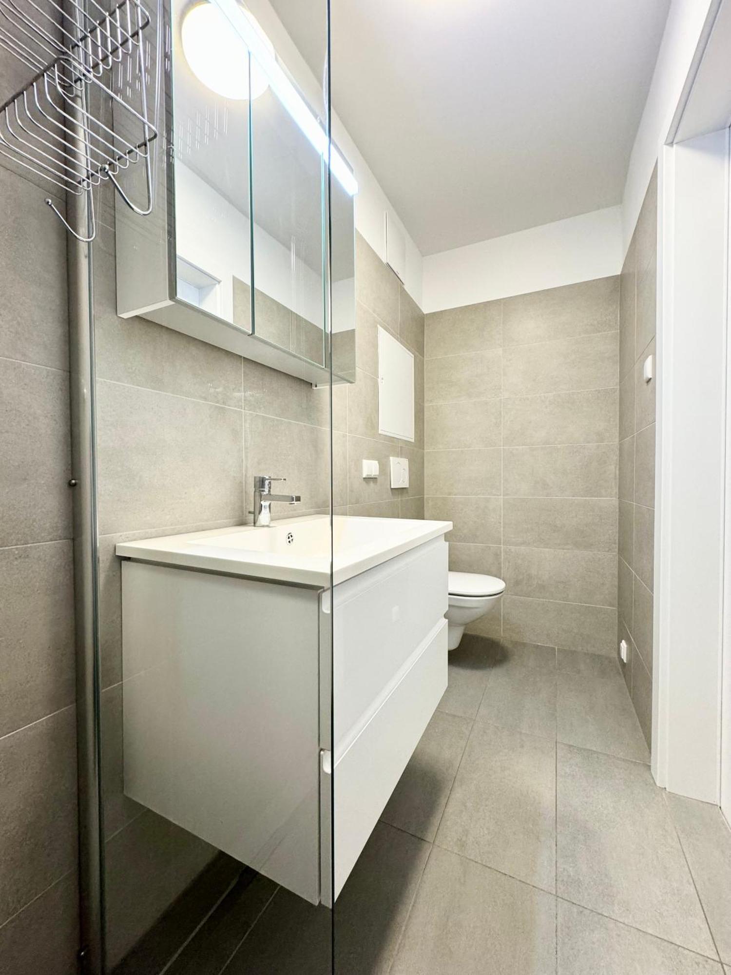 Kreative Wohnung Mit Balkon 비엔나 외부 사진