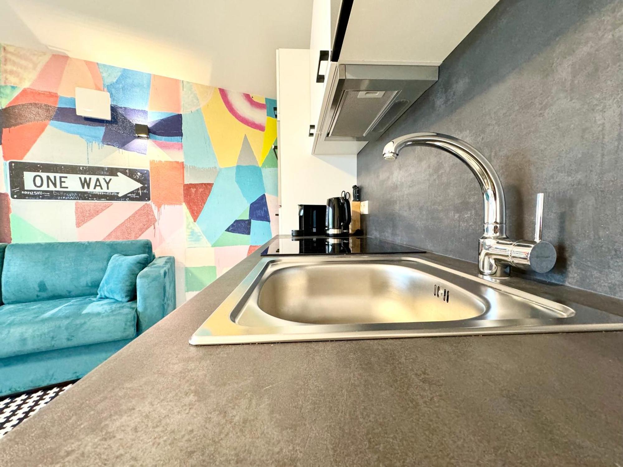 Kreative Wohnung Mit Balkon 비엔나 외부 사진