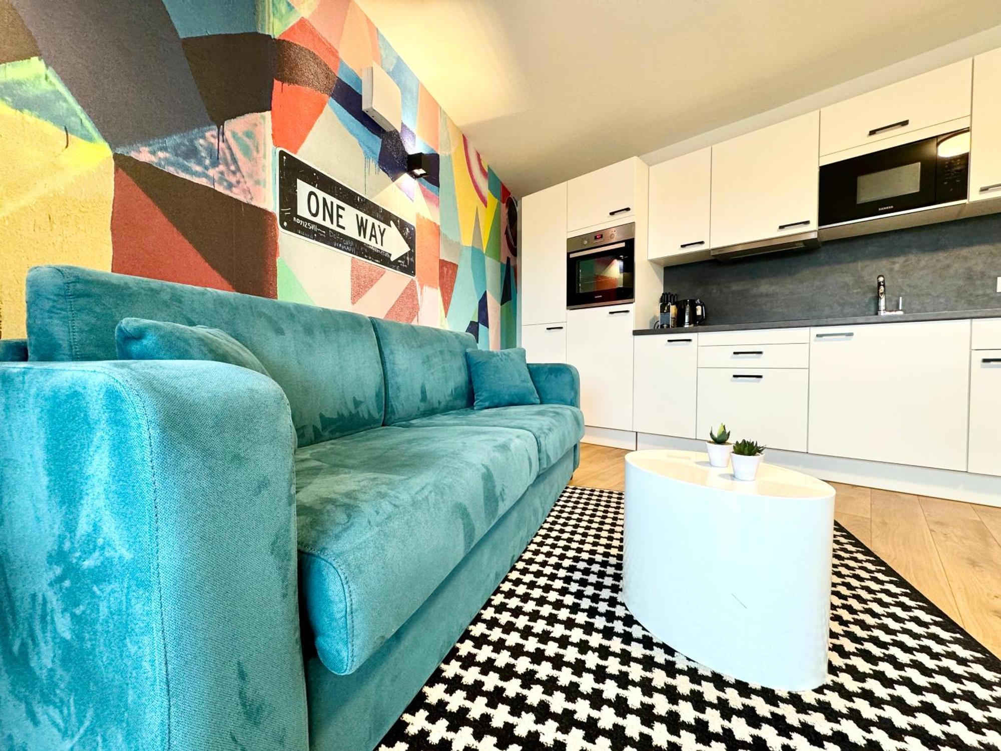 Kreative Wohnung Mit Balkon 비엔나 외부 사진